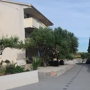 Zoran Apartmán